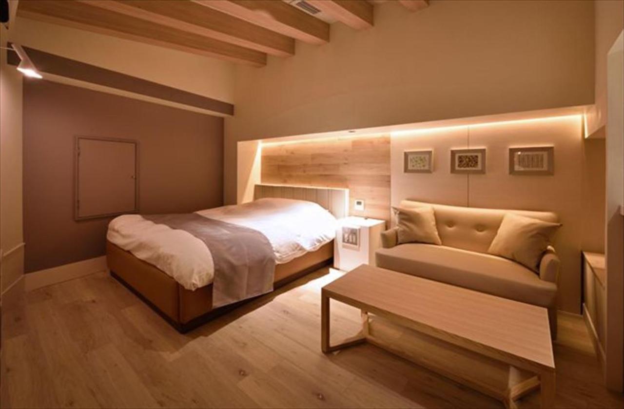 Lala - Kitashiga - (adults Only) รักโรงแรม *